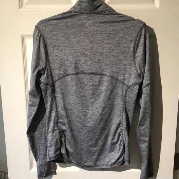 Running long sleeve: Brooks 3/4 zip - Picture 5 of 10